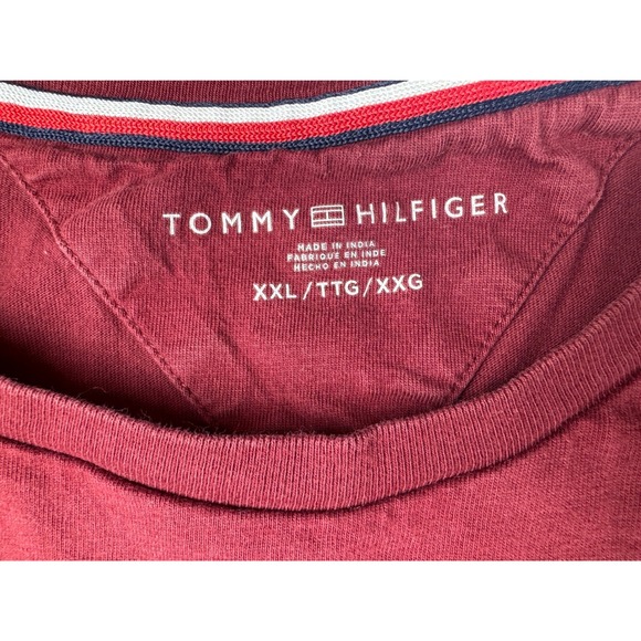 Tommy Hilfiger Mens XXL T-Shirt Short Sleeve Casual‎ Top in Red - Picture 3 of 4